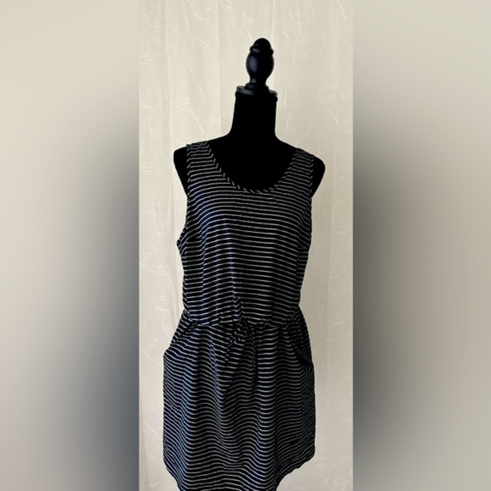 ✨Women's All-In-Motion Athletic Dress. Still in good/fair condition.✨